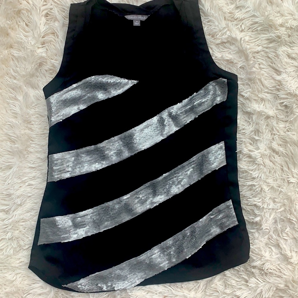 Tinley Road Size Medium Silver/Black Party Tank